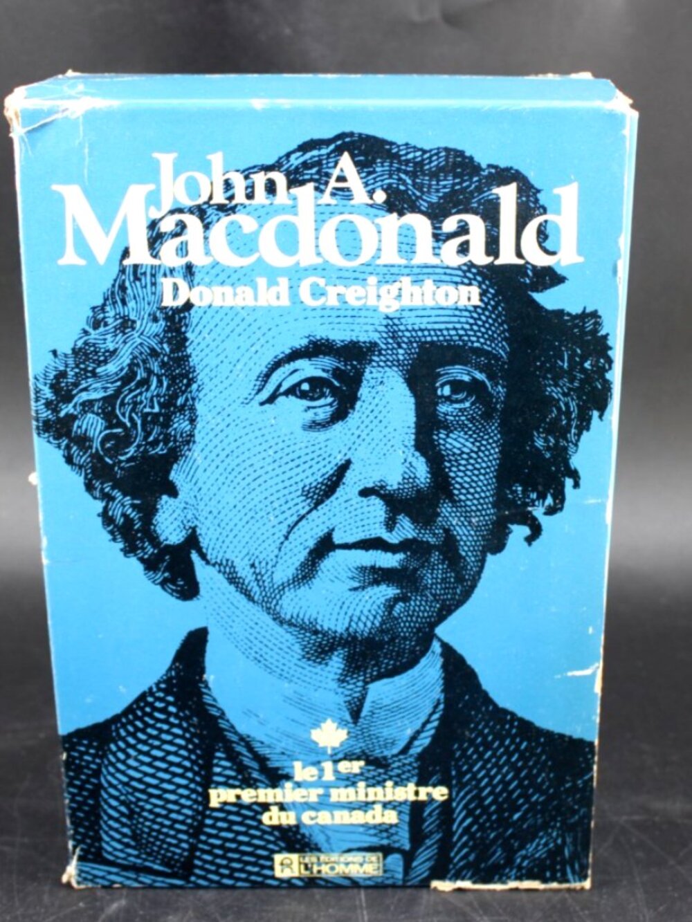 Lot 2 Livres books John A. MacDonald - Le 1er Premier Ministre Du Canada French